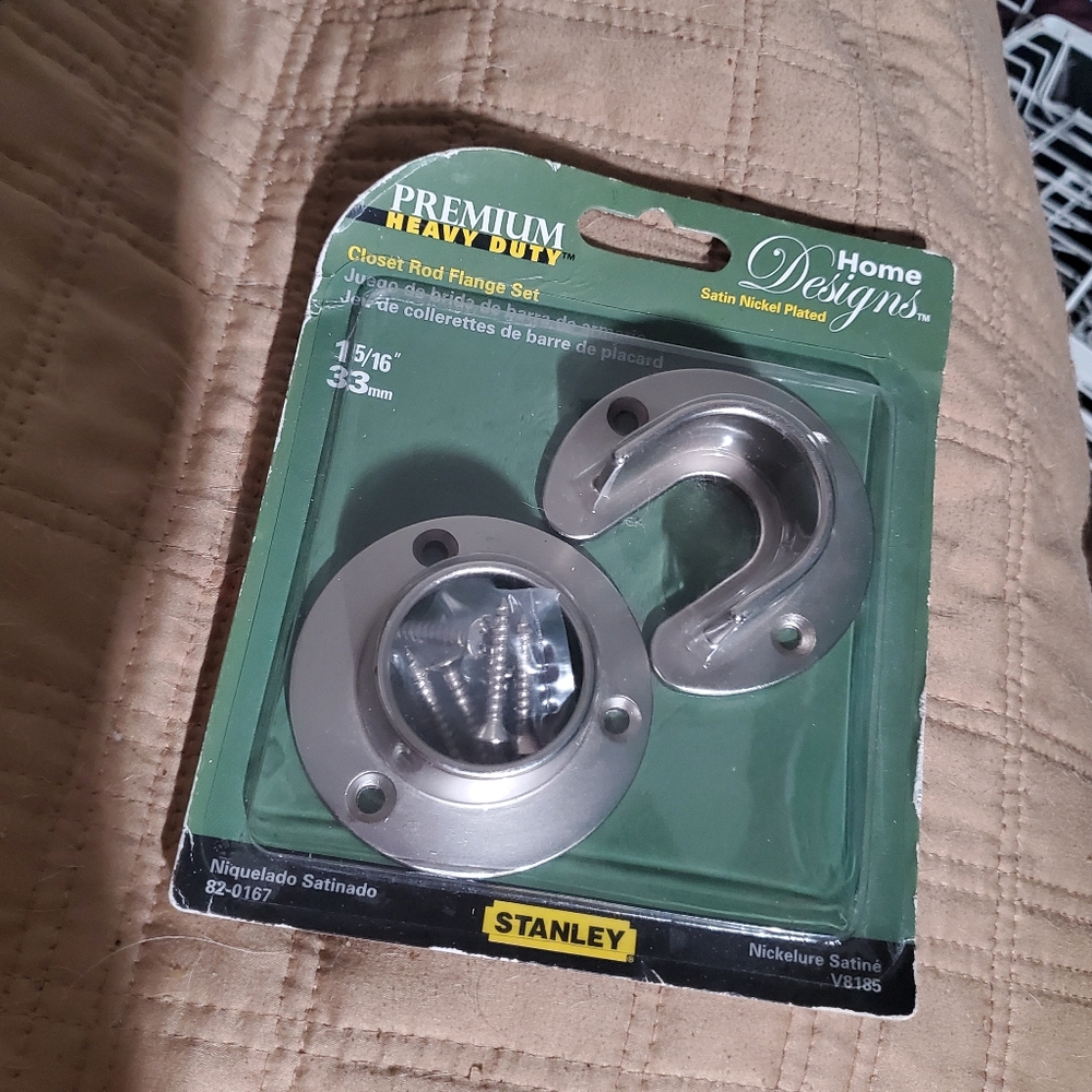 NWT Stanley Heavy Duty Closet Rod Flange Set - Satin Nickel Plated